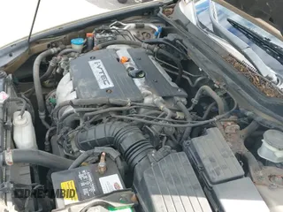 2005 Honda Accord EX-L with VIN 1HGCM56835A190441, listed as a IAAI auction lot 43144377 with 233,812 mi miles and . Bid and sale history available at DreamBid. Image 12.