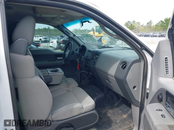 2008 Ford F-150 STX with VIN 1FTRX12W48FB19611, listed as a IAAI auction lot 41884444 with 260,243 mi miles and . Bid and sale history available at carsss.com. Image 5.