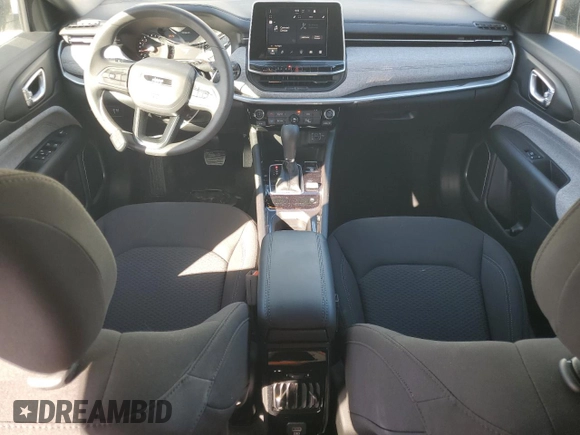 2025 Jeep Compass Sport with VIN 3C4NJDAN0ST534688, listed as a Copart auction lot 48355235 with 528 mi miles and Salvage title. Bid and sale history available at DreamBid. Image 8.