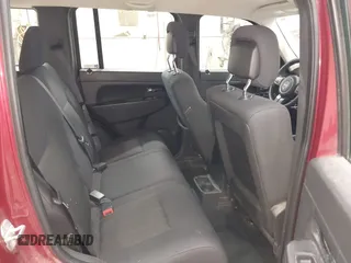 2011 Jeep Liberty Sport Jet z VIN 1J4PN2GK5BW531790, wystawiony jako IAAI lot #42333380 z przebiegiem 179 835 mil mil oraz . Historia ofert i sprzedaży dostępna na DreamBid. Obrazek 8.