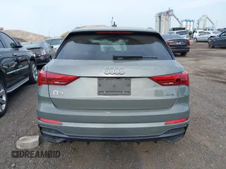 2021 Audi Q3 S line Premium Plus z VIN WA1EECF3XM1039439, wystawiony jako IAAI lot #42400021 z przebiegiem 41 740 mil mil oraz . Historia ofert i sprzedaży dostępna na DreamBid. Obrazek 16.