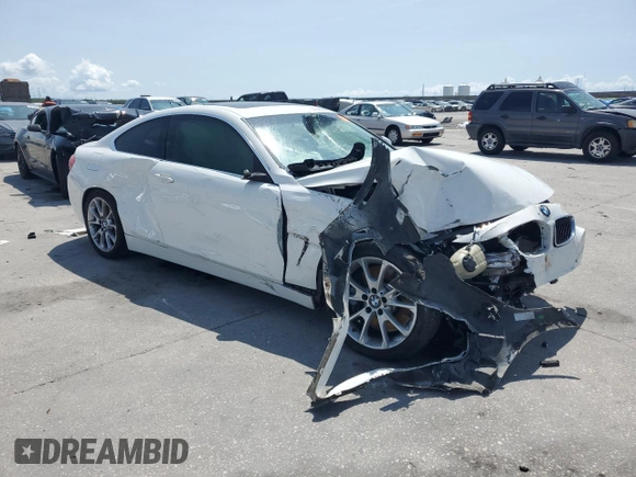 2014 BMW 4 Series 435i с VIN WBA3R1C52EF729134, выставлен на аукционе Copart как лот 59146235 с пробегом Не указан миль и Списание • Salvage title. История ставок и продаж доступна на DreamBid. Изображение 4.