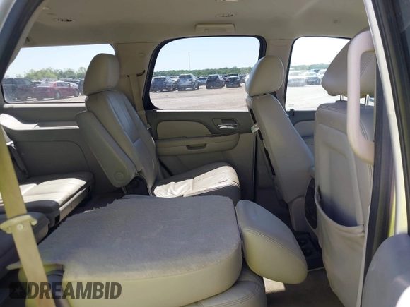 2011 Chevrolet Tahoe LT with VIN 1GNSCBE05BR190310, listed as a IAAI auction lot 42243623 with 249,453 mi miles and . Bid and sale history available at DreamBid. Image 8.