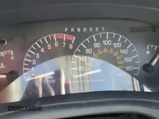 1998 Pontiac Sunfire z VIN 4G2JB32T5WB203764, wystawiony jako Copart lot #47458445 z przebiegiem Nie podano mil oraz Szkoda całkowita • Salvage title. Historia ofert i sprzedaży dostępna na DreamBid. Obrazek 9.