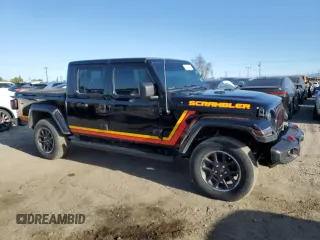2022 Jeep Gladiator High Altitude z VIN 1C6HJTFG8NL117621, wystawiony jako Copart lot #51694945 z przebiegiem 44 230 mil mil oraz Szkoda całkowita • Salvage title. Historia ofert i sprzedaży dostępna na DreamBid. Obrazek 4.