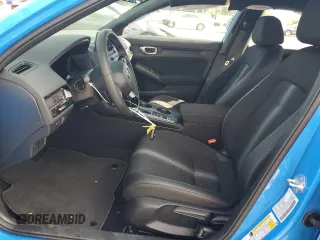 2025 Honda Civic Sport z VIN 19XFL2H82SE007212, wystawiony jako Copart lot #52931515 z przebiegiem 5296 mil mil oraz Szkoda całkowita • Salvage title. Historia ofert i sprzedaży dostępna na DreamBid. Obrazek 7.