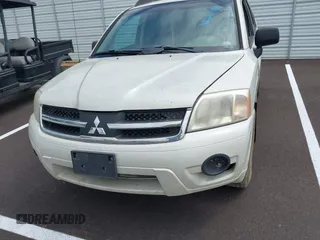 2007 Mitsubishi Endeavor LS z VIN 4A4MN21S17E074418, wystawiony jako IAAI lot #42221043 z przebiegiem 203 269 mil mil oraz . Historia ofert i sprzedaży dostępna na DreamBid. Obrazek 6.