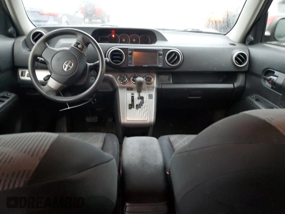 2014 Scion xB z VIN JTLZE4FE5EJ051020, wystawiony jako Copart lot #80981904 z przebiegiem 98 316 mil mil oraz Szkody całkowita. Historia ofert i sprzedaży dostępna na DreamBid. Obrazek 8.