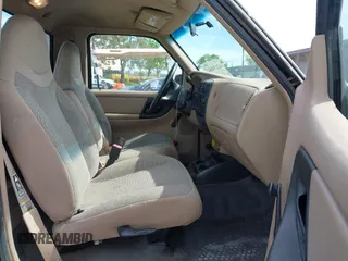 2002 Ford Ranger XL z VIN 1FTYR10U92PA46521, wystawiony jako IAAI lot #42158682 z przebiegiem 132 436 mil mil oraz . Historia ofert i sprzedaży dostępna na DreamBid. Obrazek 5.