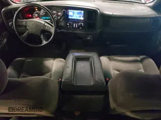 2005 Chevrolet Silverado 1500 Z71 with VIN 1GCEK19B65Z320601, listed as a Copart auction lot 52506345 with 169,157 mi miles and Salvage Title. Bid and sale history available at DreamBid. Image 8.