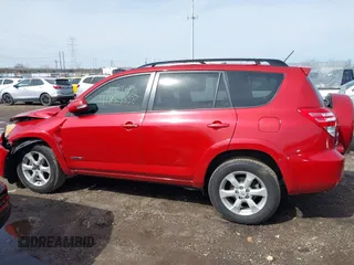 2009 Toyota RAV4 Ltd with VIN JTMBK31V49D006565, listed as a IAAI auction lot 41839558 with 222,798 mi miles. Bid and sale history available at carsss.com. Image 15.