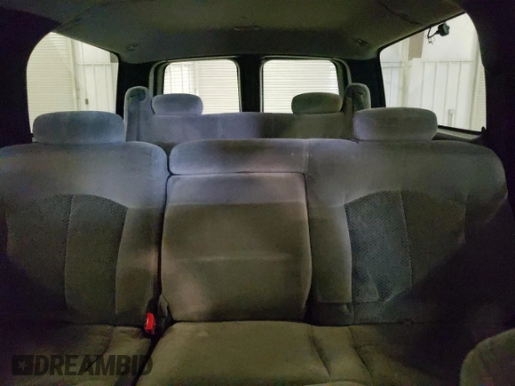 2001 Chevrolet Suburban LS with VIN 1GNFK16T31J163773, listed as a Copart auction lot 78275894 with 242,160 mi miles and Salvage Title. Bid and sale history available at carsss.com. Image 10.