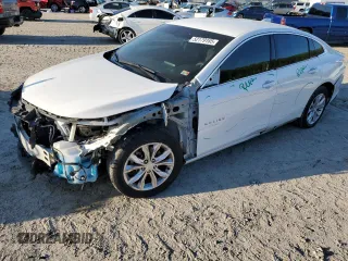 2020 Chevrolet Malibu LT with VIN 1G1ZD5ST9LF022590, listed as a Copart auction lot 52179165 with 117,690 mi miles and Salvage Title. Bid and sale history available at carsss.com. Image 1.