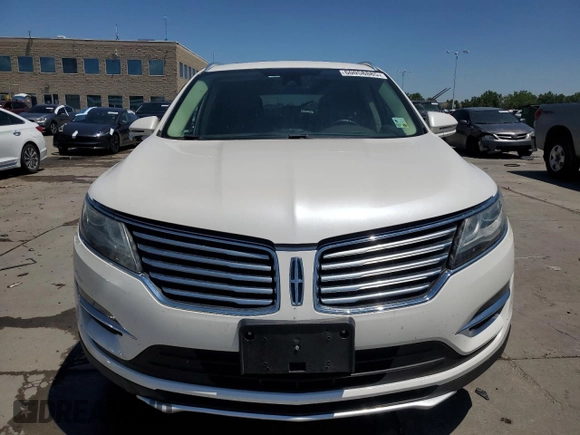 2018 Lincoln MKC Select with VIN 5LMCJ2D9XJUL21755, listed as a Copart auction lot 60058885 with 67,945 mi miles and Salvage title. Bid and sale history available at DreamBid. Image 5.