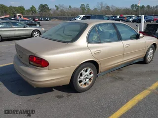 2002 Oldsmobile Intrigue GL with VIN 1G3WS52H52F157544, listed as a IAAI auction lot 41786774 with 67,008 mi miles. Bid and sale history available at carsss.com. Image 4.