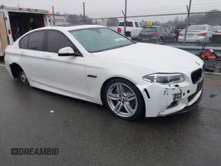 2014 BMW 5 Series 535d with VIN WBAXA5C58ED690612, listed as a IAAI auction lot 41570616 with 95,124 mi miles and . Bid and sale history available at carsss.com. Image 1.