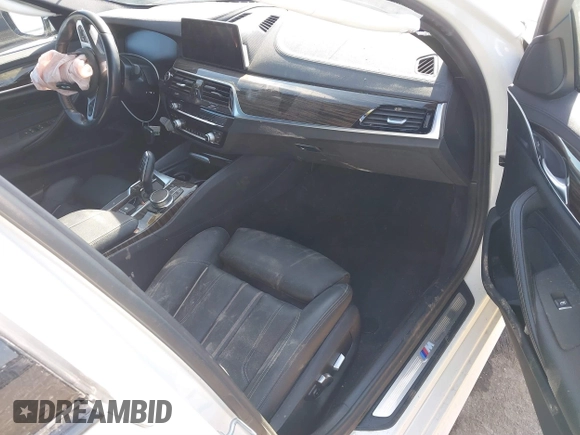 2020 BMW 5 Series 530i with VIN WBAJR3C06LCE51928, listed as a IAAI auction lot 38396315 with 93,150 mi miles and . Bid and sale history available at DreamBid. Image 5.