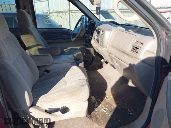 2000 Ford Excursion XLT with VIN 1FMNU41S8YED45899, listed as a IAAI auction lot 41434903 with 229,173 mi miles and . Bid and sale history available at DreamBid. Image 5.