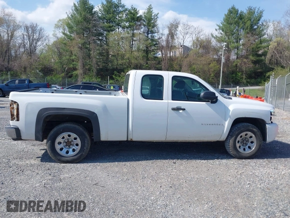 2007 Chevrolet Silverado 1500 1LT with VIN 2GCEK19J771629917, listed as a IAAI auction lot 41999052 with Not Provided miles and . Bid and sale history available at DreamBid. Image 13.