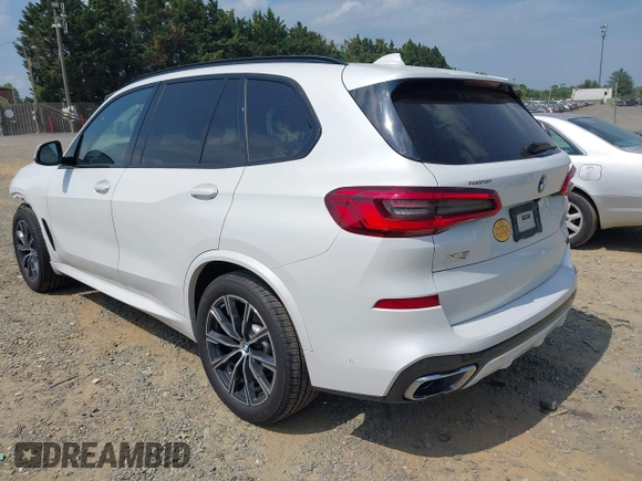 2019 BMW X5 xDrive40i with VIN 5UXCR6C58KLK85270, listed as a IAAI auction lot 42151053 with 81,681 mi miles and . Bid and sale history available at DreamBid. Image 3.