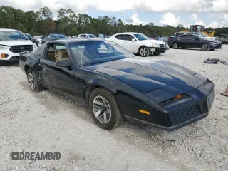 1982 Pontiac Firebird z VIN 1G2AX87H9CL548192, wystawiony jako Copart lot #79887554 z przebiegiem 109 953 mil mil oraz Czysty tytuł • Clean title. Historia ofert i sprzedaży dostępna na DreamBid. Obrazek 4.