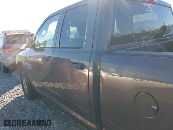 2019 Ram 1500 Classic Express with VIN 1C6RR6FT3KS525697, listed as a IAAI auction lot 41268567 with 89,349 mi miles. Bid and sale history available at carsss.com. Image 14.
