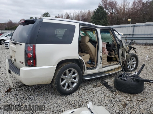 2011 GMC Yukon Denali with VIN 1GKS1EEF6BR334682, listed as a Copart auction lot 84185614 with 0 mi miles and Non Repairable. Bid and sale history available at carsss.com. Image 3.