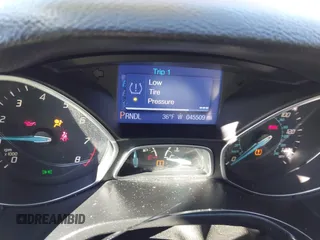 2013 Ford Focus SE with VIN 1FADP3F29DL198501, listed as a IAAI auction lot 41208674 with 45,509 mi miles and . Bid and sale history available at DreamBid. Image 15.