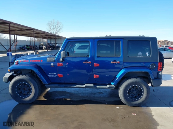 2010 Jeep Wrangler Unlimited Sport with VIN 1J4BA3H18AL105500, listed as a IAAI auction lot 41634465 with 230,453 mi miles. Bid and sale history available at carsss.com. Image 14.
