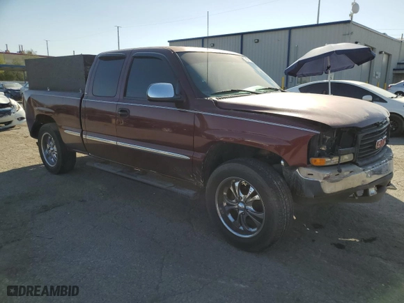 1999 GMC New Sierra 1500 SLE with VIN 2GTEC19T3X1531756, listed as a Copart auction lot 71671154 with NaN miles and Salvage Title. Bid and sale history available at carsss.com. Image 4.