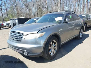 2008 Infiniti FX35 with VIN JNRAS08W68X202805, listed as a IAAI auction lot 41908721 with 204,061 mi miles. Bid and sale history available at carsss.com. Image 2.