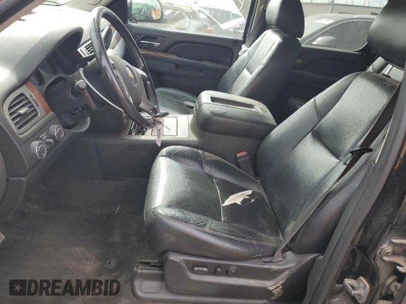 2012 Chevrolet Avalanche LTZ with VIN 3GNTKGE76CG110421, listed as a Copart auction lot 75436804 with 159,044 mi miles and Salvage Title. Bid and sale history available at DreamBid. Image 7.