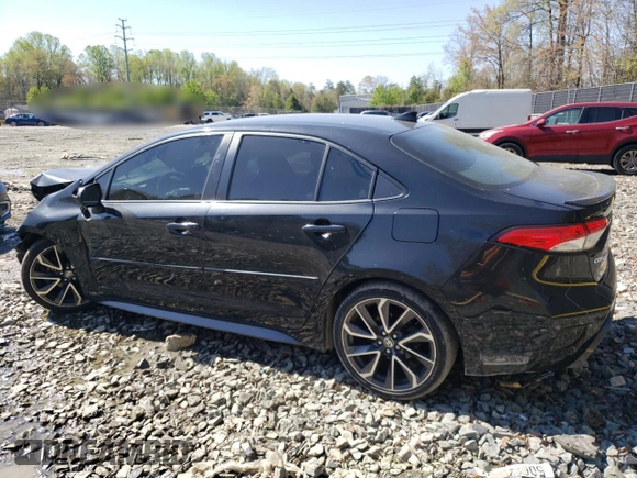 2020 Toyota Corolla SE with VIN JTDS4RCE2LJ004266, listed as a Copart auction lot 52421885 with 81,964 mi miles and Salvage Title. Bid and sale history available at carsss.com. Image 2.