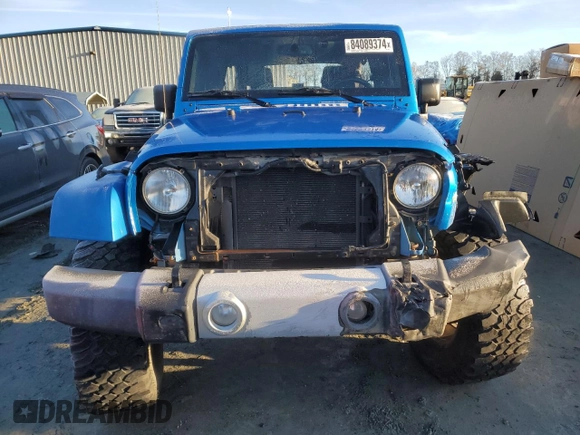 2015 Jeep Wrangler Unlimited Sahara с VIN 1C4BJWEG5FL586751, выставлен на аукционе Copart как лот 84089374 с пробегом 118 184 миль миль и Списание • Salvage title. История ставок и продаж доступна на DreamBid. Изображение 5.
