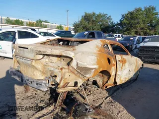 2020 Chevrolet Camaro 1LT z VIN 1G1FB1RS3L0111699, wystawiony jako IAAI lot #40422022 z przebiegiem Nie podano mil oraz . Historia ofert i sprzedaży dostępna na DreamBid. Obrazek 4.