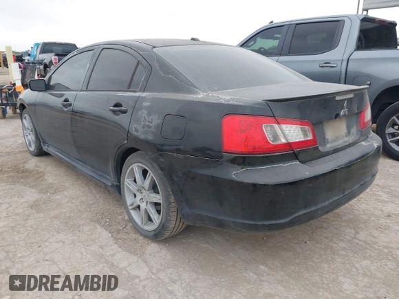 2010 Mitsubishi Galant ES z VIN 4A32B3FF9AE007742, wystawiony jako IAAI lot #42032505 z przebiegiem 248 472 mil mil oraz . Historia ofert i sprzedaży dostępna na DreamBid. Obrazek 3.