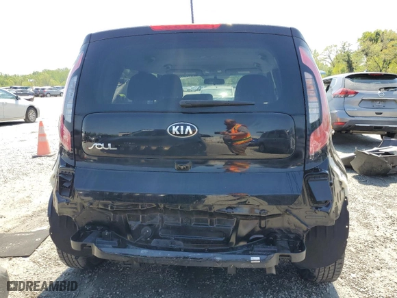 2019 Kia Soul with VIN KNDJN2A23K7698566, listed as a Copart auction lot 52548565 with 132,452 mi miles and Salvage Title. Bid and sale history available at carsss.com. Image 6.