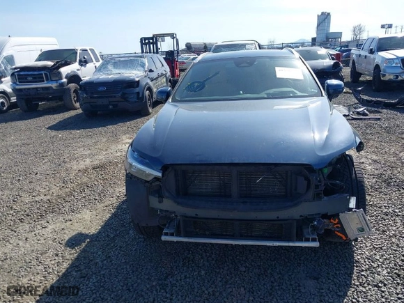 2022 Volvo XC60 Inscription with VIN YV4L12RL2N1026973, listed as a IAAI auction lot 41756354 with 43,535 mi miles. Bid and sale history available at carsss.com. Image 13.