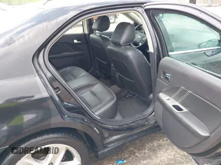 2011 Ford Fusion SPORT with VIN 3FAHP0KC6BR171723, listed as a IAAI auction lot 42072610 with 173,213 mi miles. Bid and sale history available at carsss.com. Image 8.