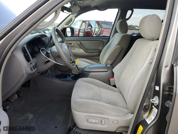 2006 Toyota Sequoia SR5 with VIN 5TDZT34A16S272775, listed as a Copart auction lot 43744605 with 170,914 mi miles and Salvage Title. Bid and sale history available at carsss.com. Image 7.