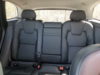 2018 Volvo XC60 Momentum с VIN YV4A22RK7J1004599, выставлен на аукционе Copart как лот 51738555 с пробегом 98 968 миль миль и Чистый • Clean title. История ставок и продаж доступна на DreamBid. Изображение 10.