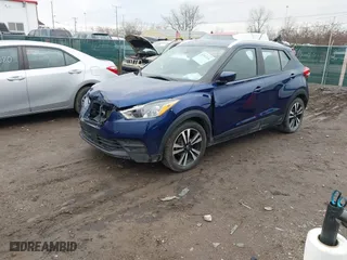 2020 Nissan Kicks SV with VIN 3N1CP5CV9LL520849, listed as a IAAI auction lot 41561346 with 89,018 mi miles. Bid and sale history available at carsss.com. Image 2.
