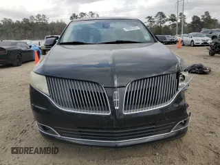 2014 Lincoln MKT with VIN 2LMHJ5FKXEBL53440, listed as a Copart auction lot 49063455 with 207,928 mi miles and Salvage Title. Bid and sale history available at DreamBid. Image 5.