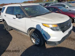 2013 Ford Police Interceptor Utility z VIN 1FM5K8AR1DGC20753, wystawiony jako IAAI lot #40718640 z przebiegiem Nie podano mil oraz . Historia ofert i sprzedaży dostępna na DreamBid. Obrazek 1.