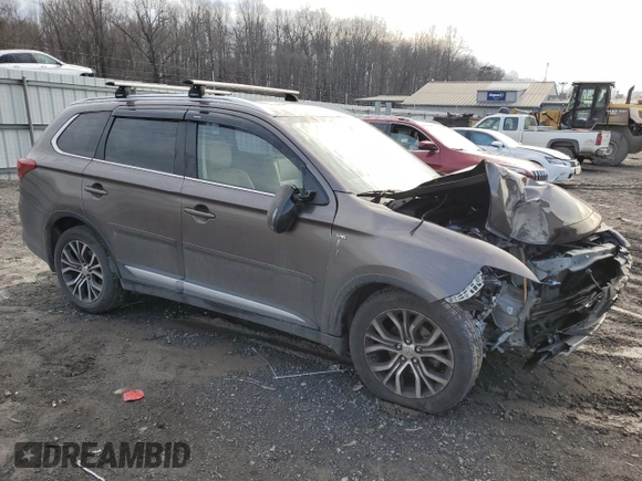 2016 Mitsubishi Outlander GT z VIN JA4JZ4AX1GZ014423, wystawiony jako Copart lot #43548555 z przebiegiem 71 676 mil mil oraz Szkoda całkowita • Salvage title. Historia ofert i sprzedaży dostępna na DreamBid. Obrazek 4.