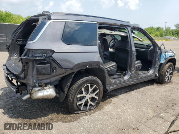 2024 Jeep Grand Cherokee Limited with VIN 1C4RJKBG5R8602420, listed as a Copart auction lot 59916485 with Not provided miles and Non repairable. Bid and sale history available at DreamBid. Image 3.
