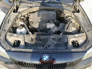 2014 BMW 5 Series 528i z VIN WBA5A5C51ED507400, wystawiony jako Copart lot #53066485 z przebiegiem 152 830 mil mil oraz Szkoda całkowita • Salvage title. Historia ofert i sprzedaży dostępna na DreamBid. Obrazek 12.