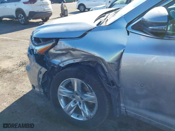 2014 Toyota Highlander Limited with VIN 5TDDKRFH9ES047643, listed as a IAAI auction lot 41427770 with 120,935 mi miles. Bid and sale history available at carsss.com. Image 6.
