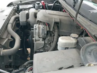 2013 Chevrolet Silverado 1500 Work Truck z VIN 1GCRCPEAXDZ169839, wystawiony jako IAAI lot #41670892 z przebiegiem Nie podano mil oraz . Historia ofert i sprzedaży dostępna na DreamBid. Obrazek 19.
