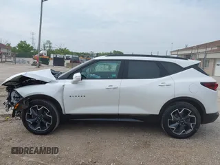 2021 Chevrolet Blazer RS с VIN 3GNKBKRS9MS529990, выставлен на аукционе IAAI как лот 42440982 с пробегом 51 701 миль миль и . История ставок и продаж доступна на DreamBid. Изображение 15.